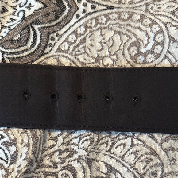 Belt - Picture 3 of 4